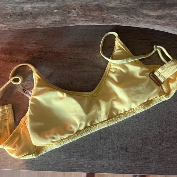 Yellow Ribbed Bikini Top - Picture 2 of 3